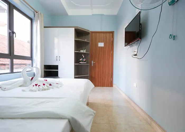 Fancy House 2*