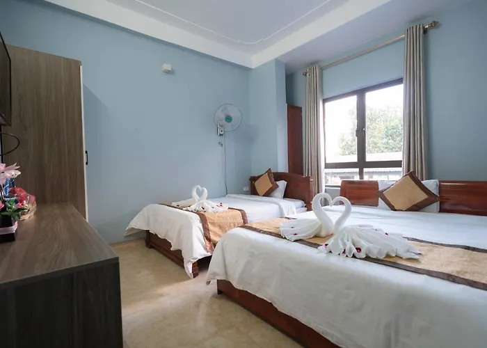 Khách sạn Fancy House