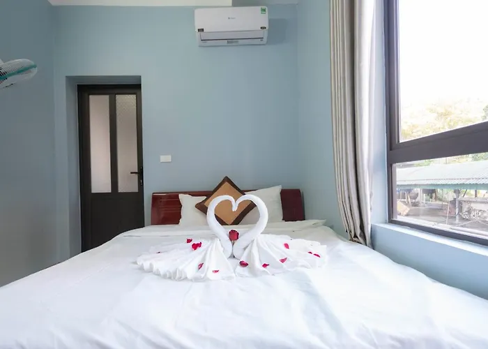 Khách sạn Fancy House 2*