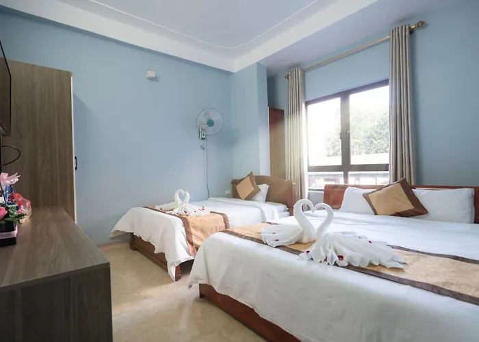 Khách sạn Fancy House